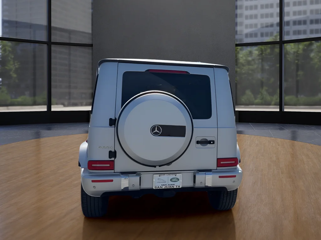 Used 2022 White Mercedes-Benz G 550 image 6
