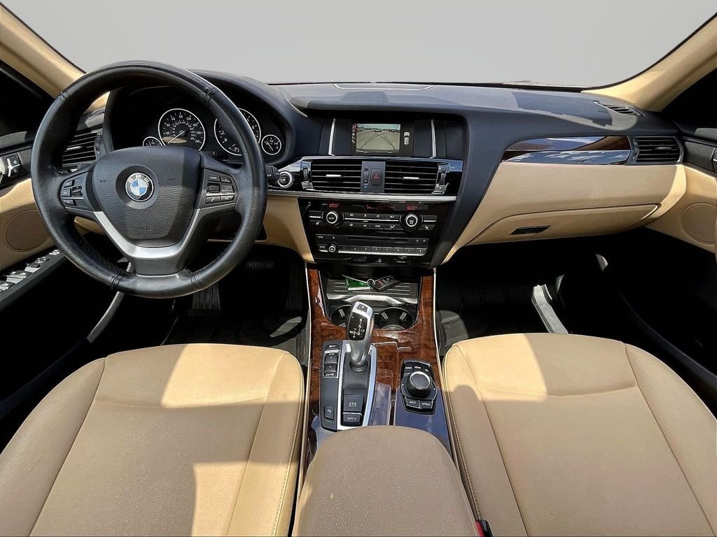 Used 2017 Black BMW sDrive28i image 9