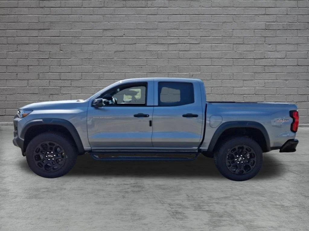 New 2026 Sterling Gray Metallic Chevrolet Trail Boss image 5