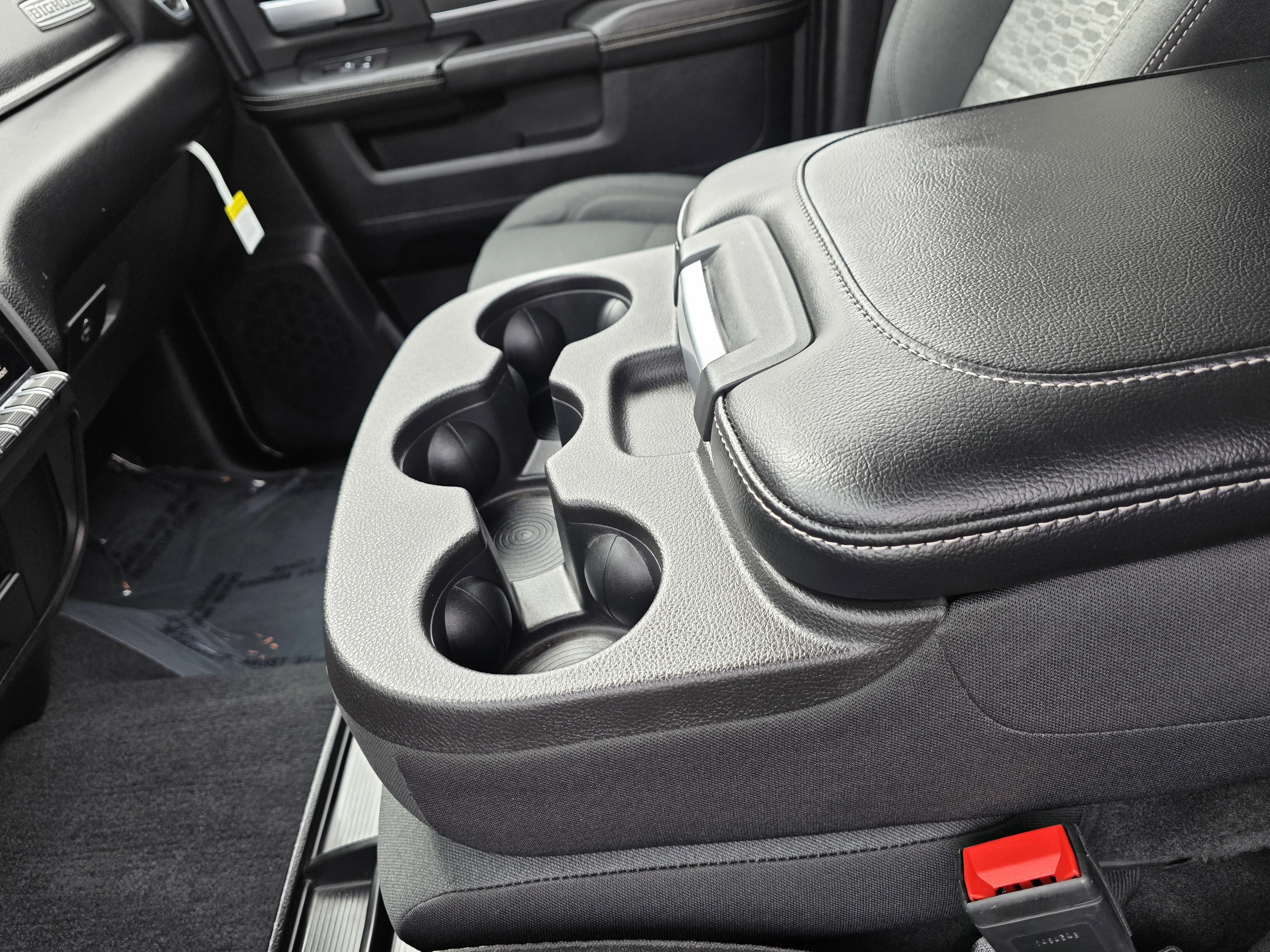 2025 RAM 2500 Big Horn - Photo 13