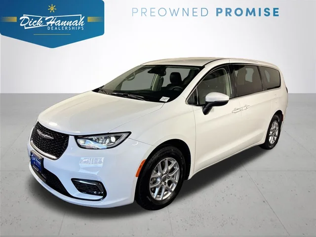 2023 Chrysler Pacifica Touring L
