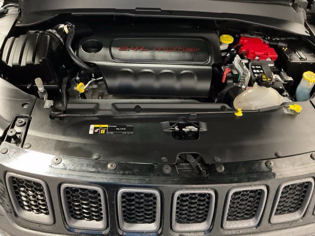 Certified Used 2021 Crystal Metallic Jeep 80th Special Edition image 43
