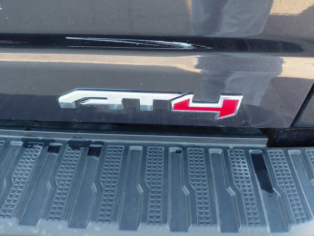 Used 2026 Titanium Rush Metallic GMC AT4 image 32