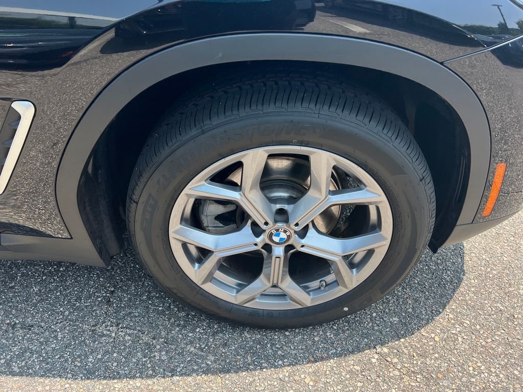 Certified Used 2023 Black Sapphire Metallic BMW xDrive30i image 8