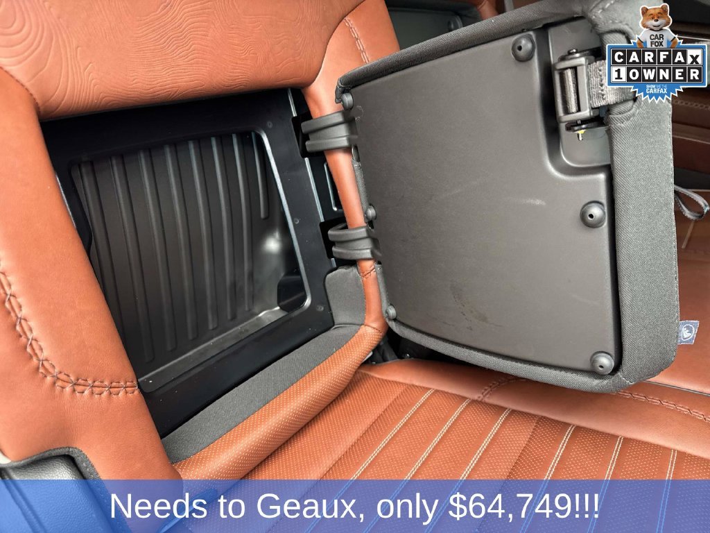 Used 2025 Gray GMC Denali Ultimate image 28