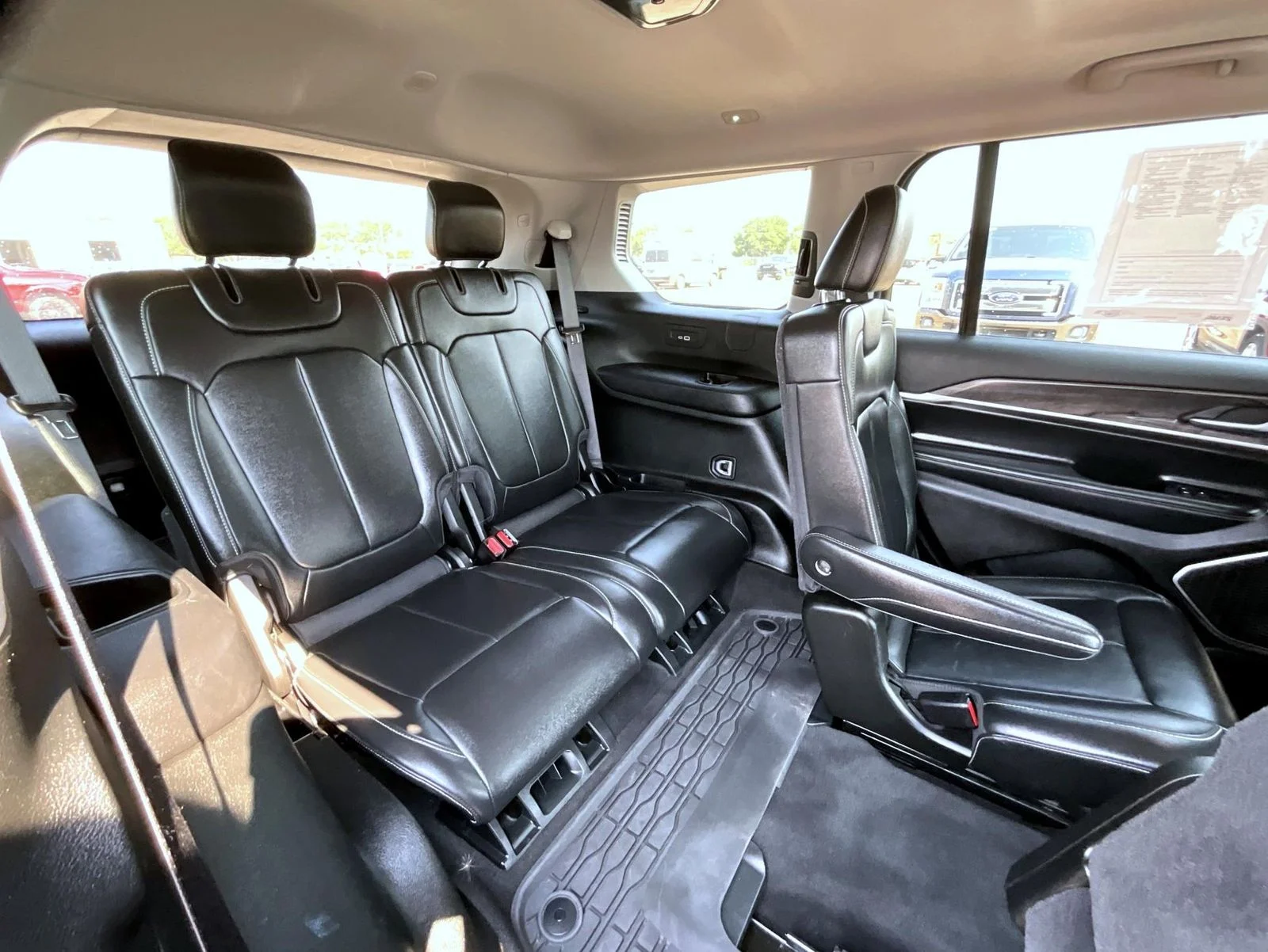 Certified Used 2022 Gray Jeep Limited image 20