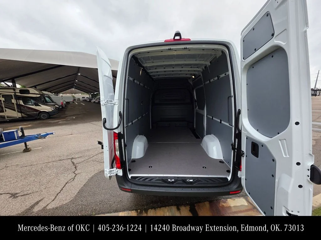 New 2026 White Mercedes-Benz Cargo 144 WB image 5