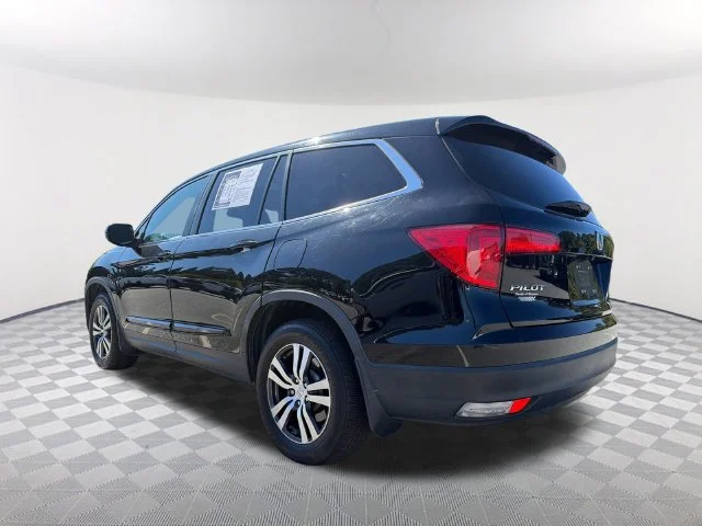 Used 2017 Black Honda EX-L image 7