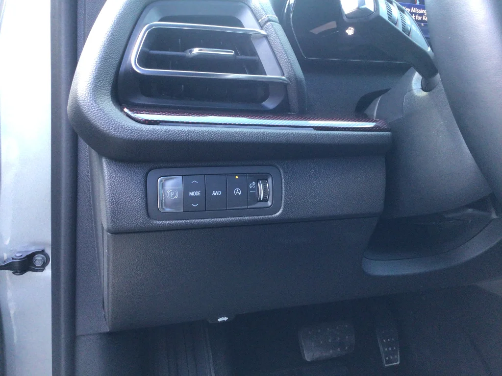 Used 2025 Sterling Gray Metallic Chevrolet Z71 image 14