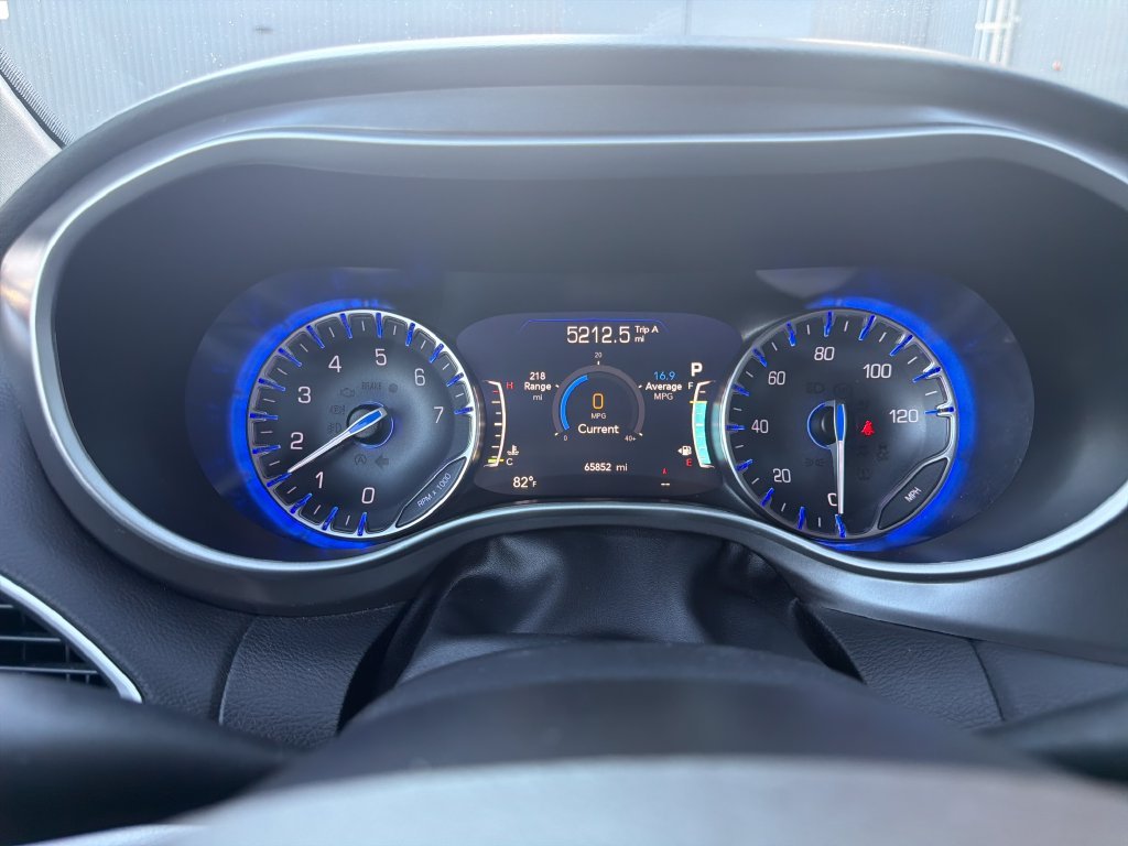Used 2024 White Chrysler Touring L image 16