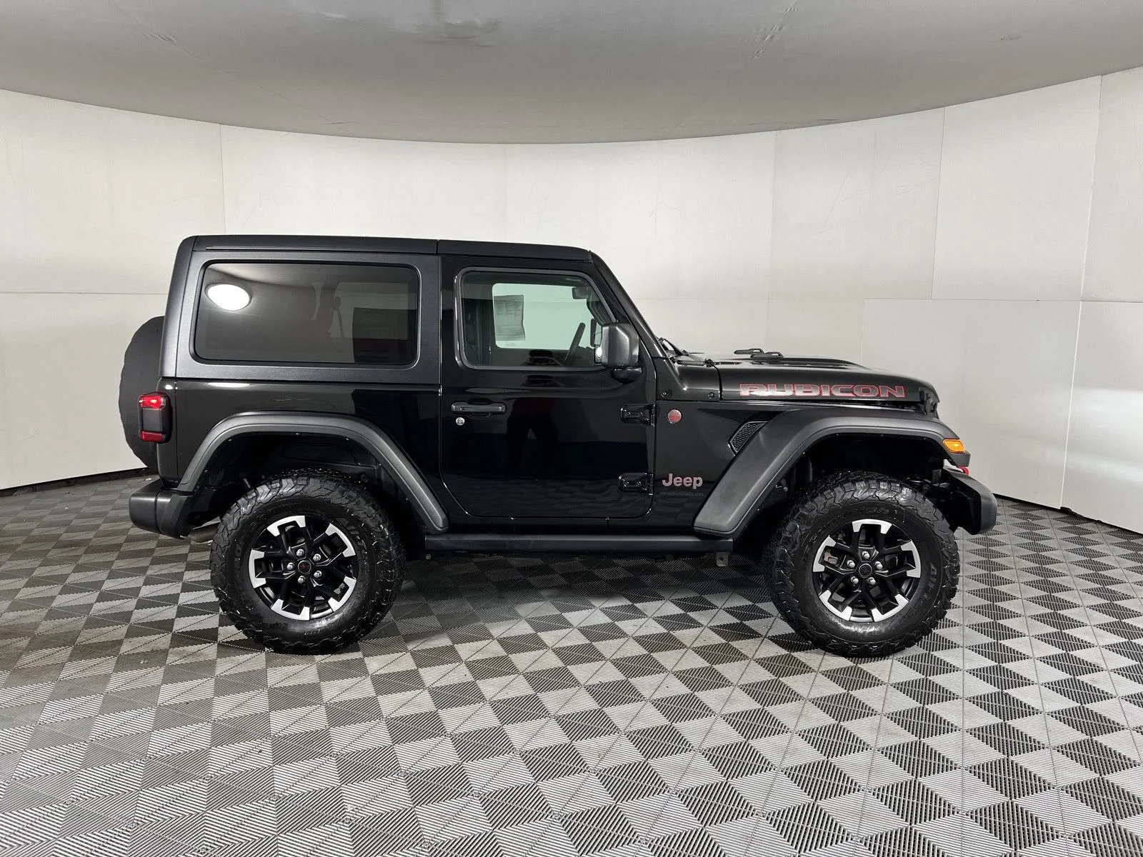 Used 2024 Black Clearcoat Jeep Rubicon image 11