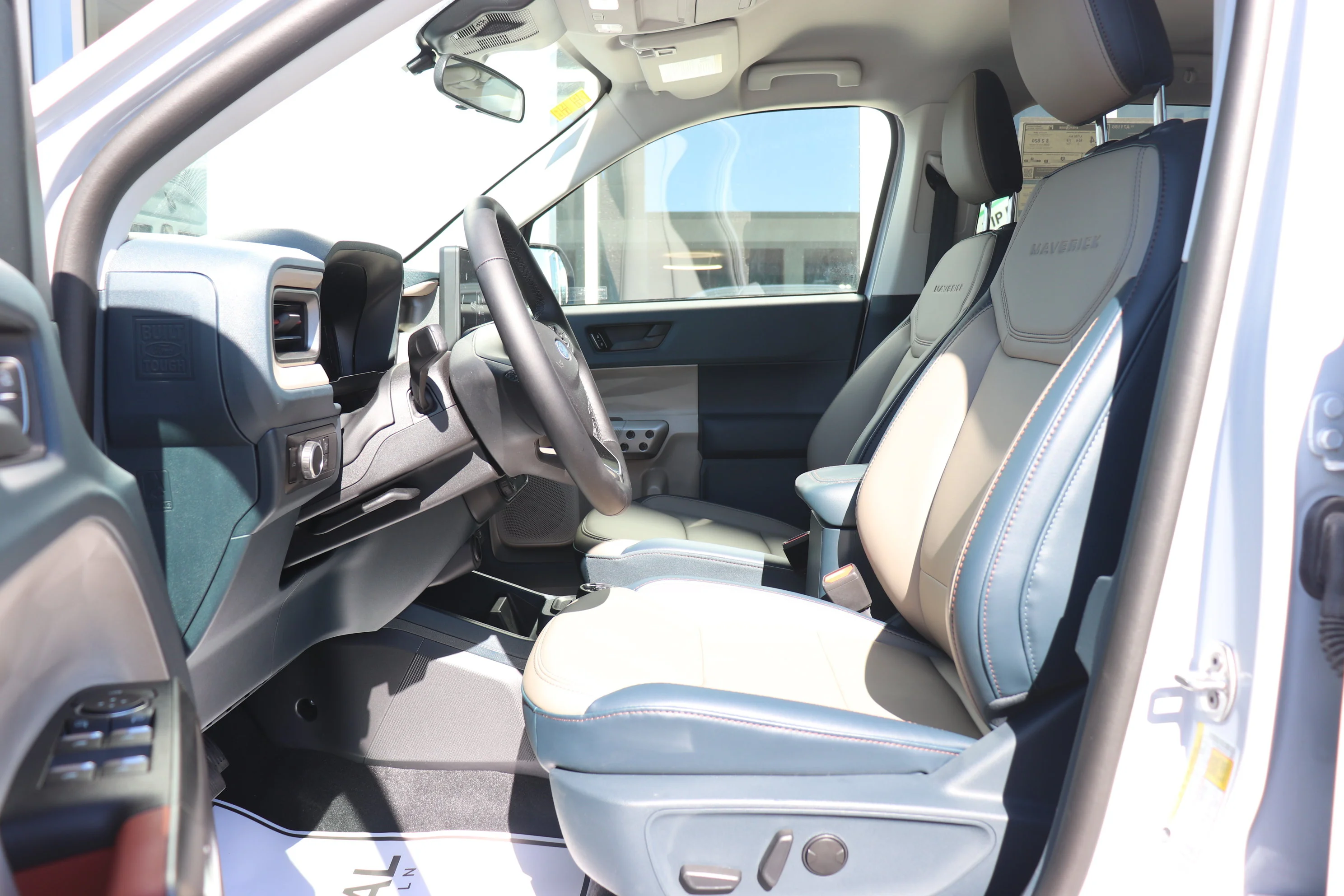 New 2026 SPACE WHITE METALLIC Ford LARIAT image 8