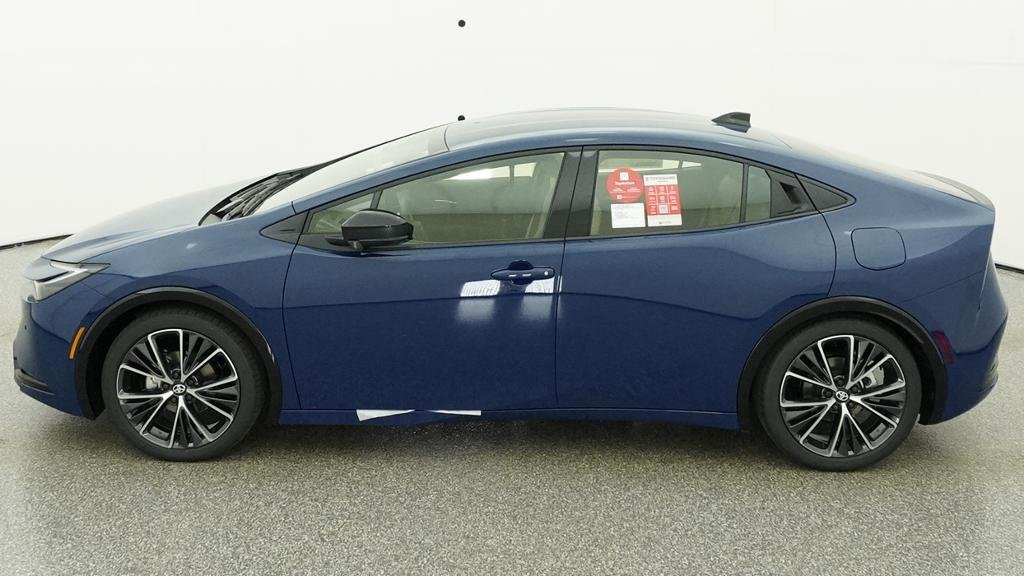 New 2027 Reservoir Blue Toyota XLE image 3