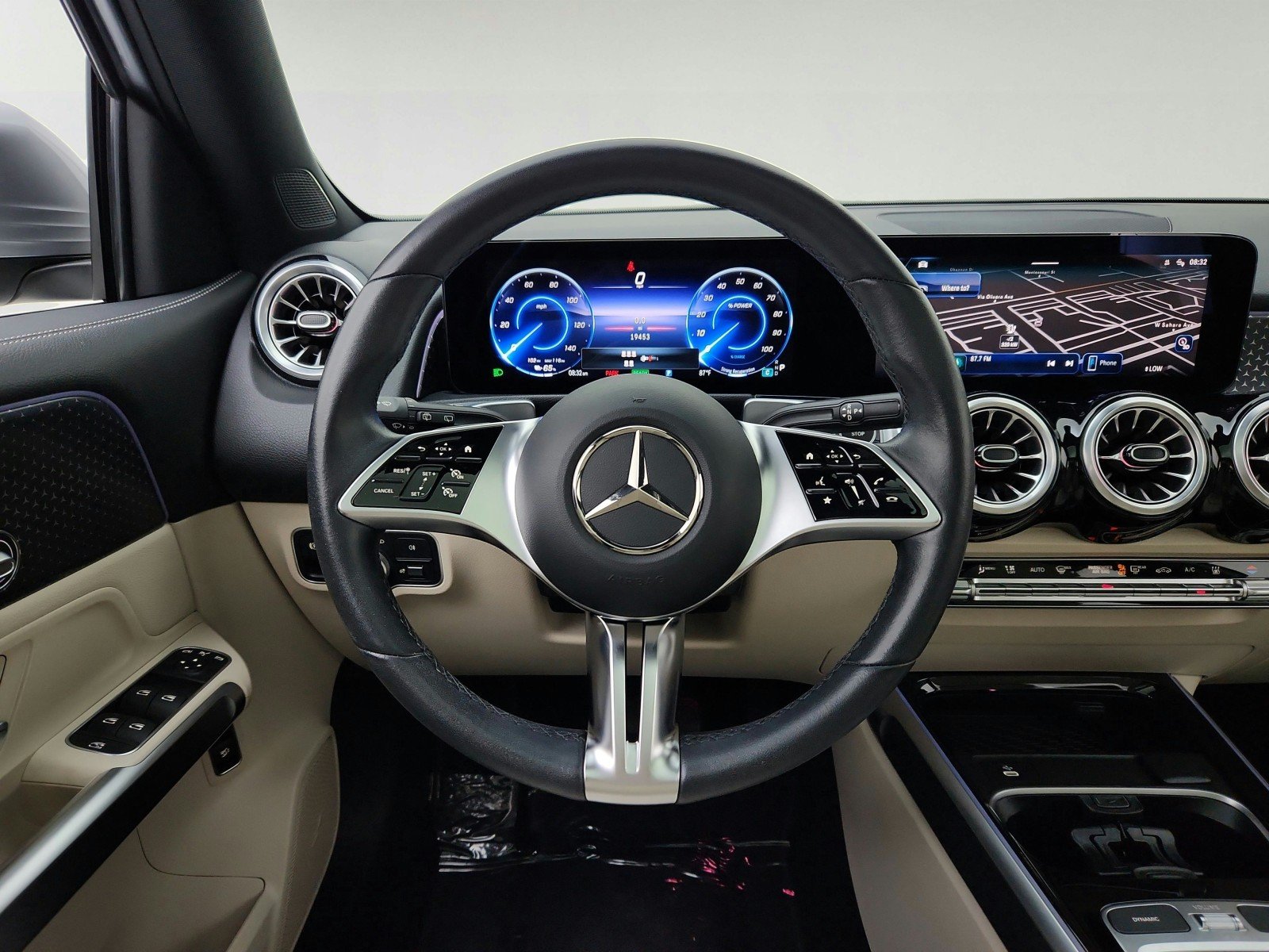 Used 2024 Cirrus Silver Metallic Mercedes-Benz EQB 250+ image 23