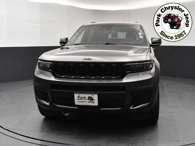 Used 2024 Jeep Grand Cherokee L Altitude with VIN 1C4RJKAG6R8607093 for sale in Burnsville, Minnesota