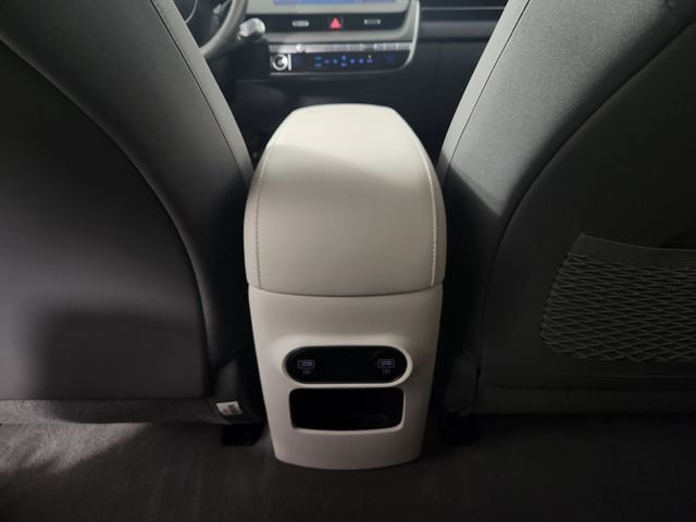 2024 Hyundai IONIQ 5 SEL - Photo 18