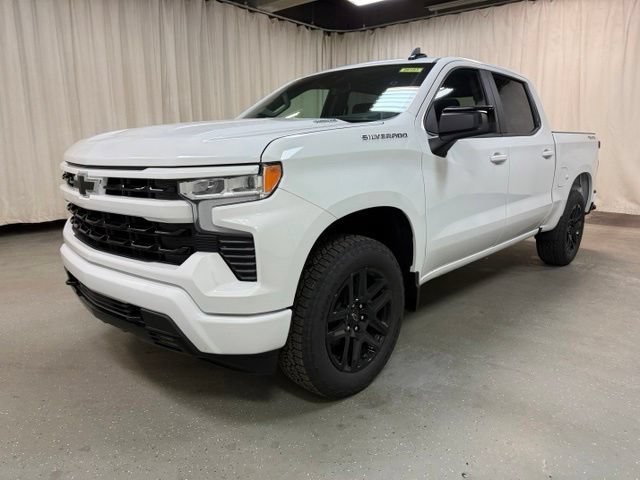 New 2026 Summit White Chevrolet RST image 16