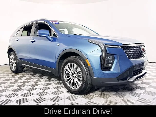 2025 Cadillac XT4