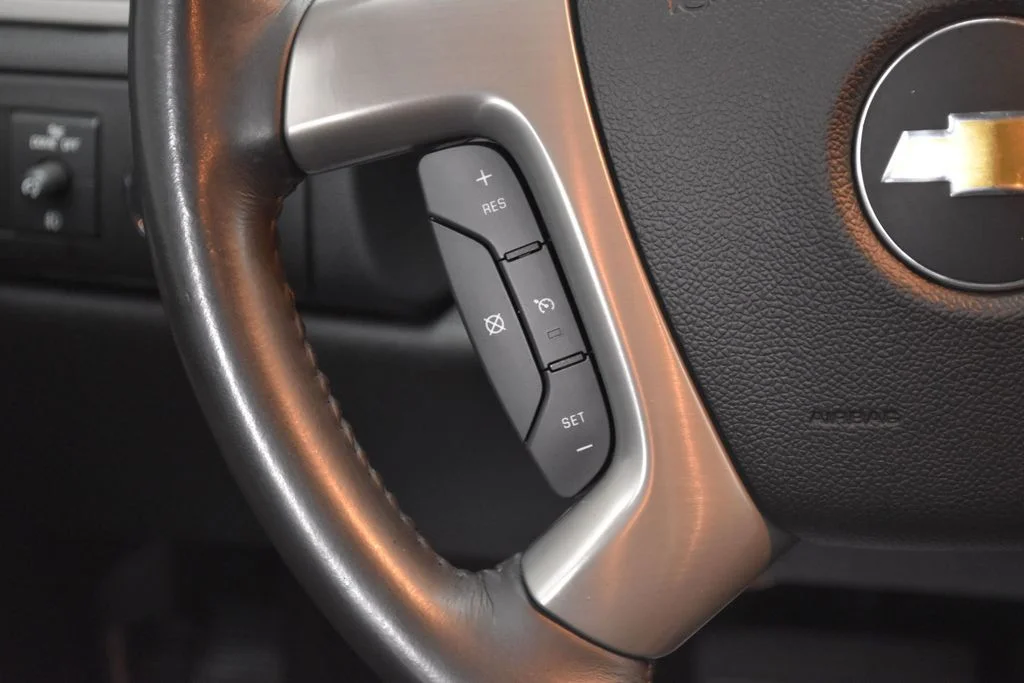 Used 2013 White Chevrolet LT image 9