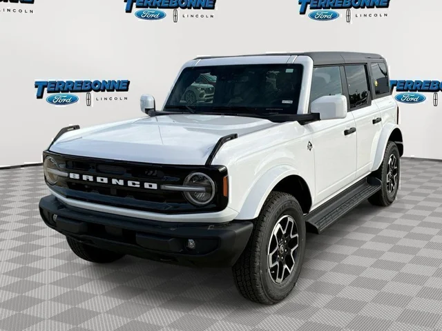 2026 Ford Bronco Outer Banks®