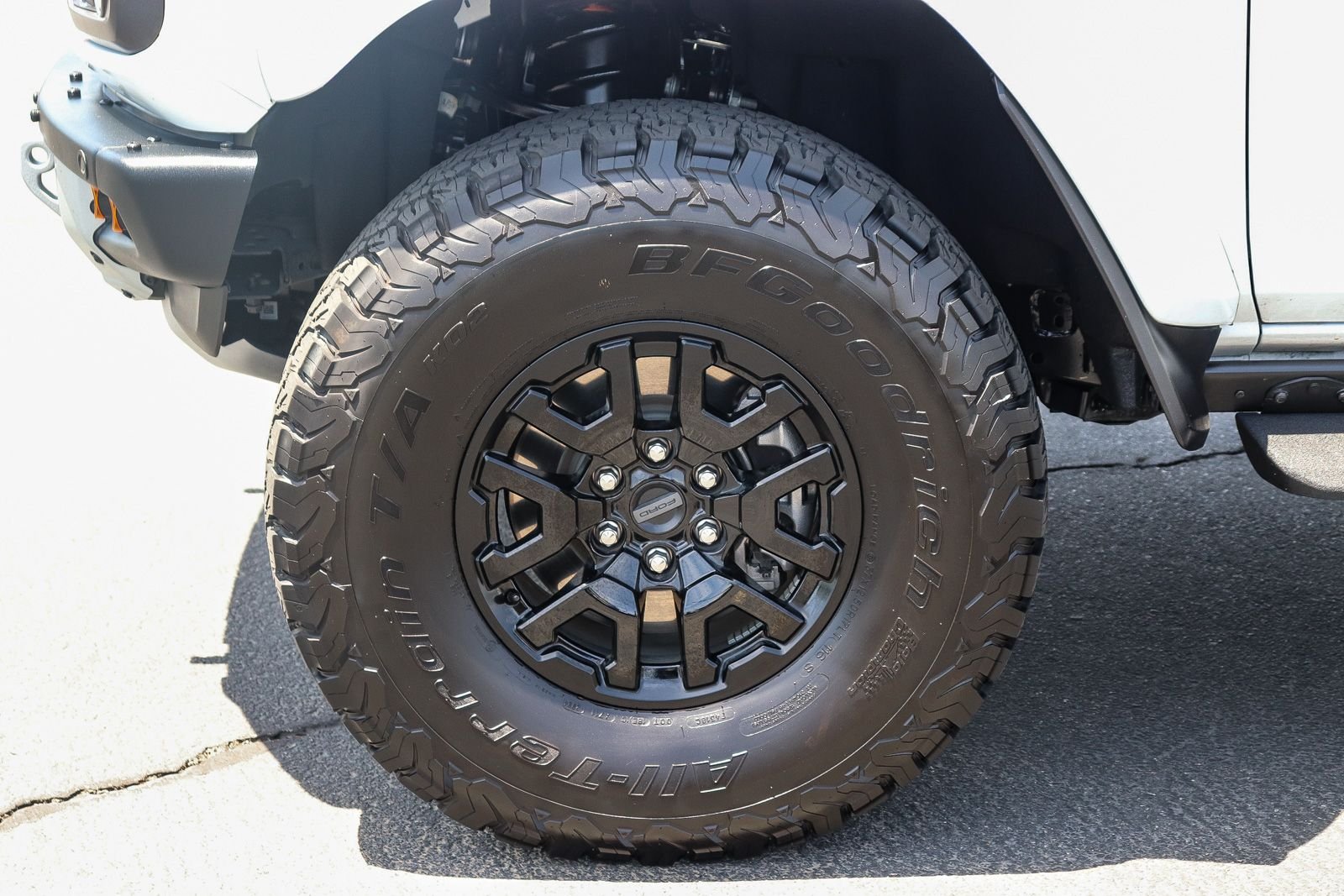 Certified Used 2024 Oxford White Ford Raptor image 9