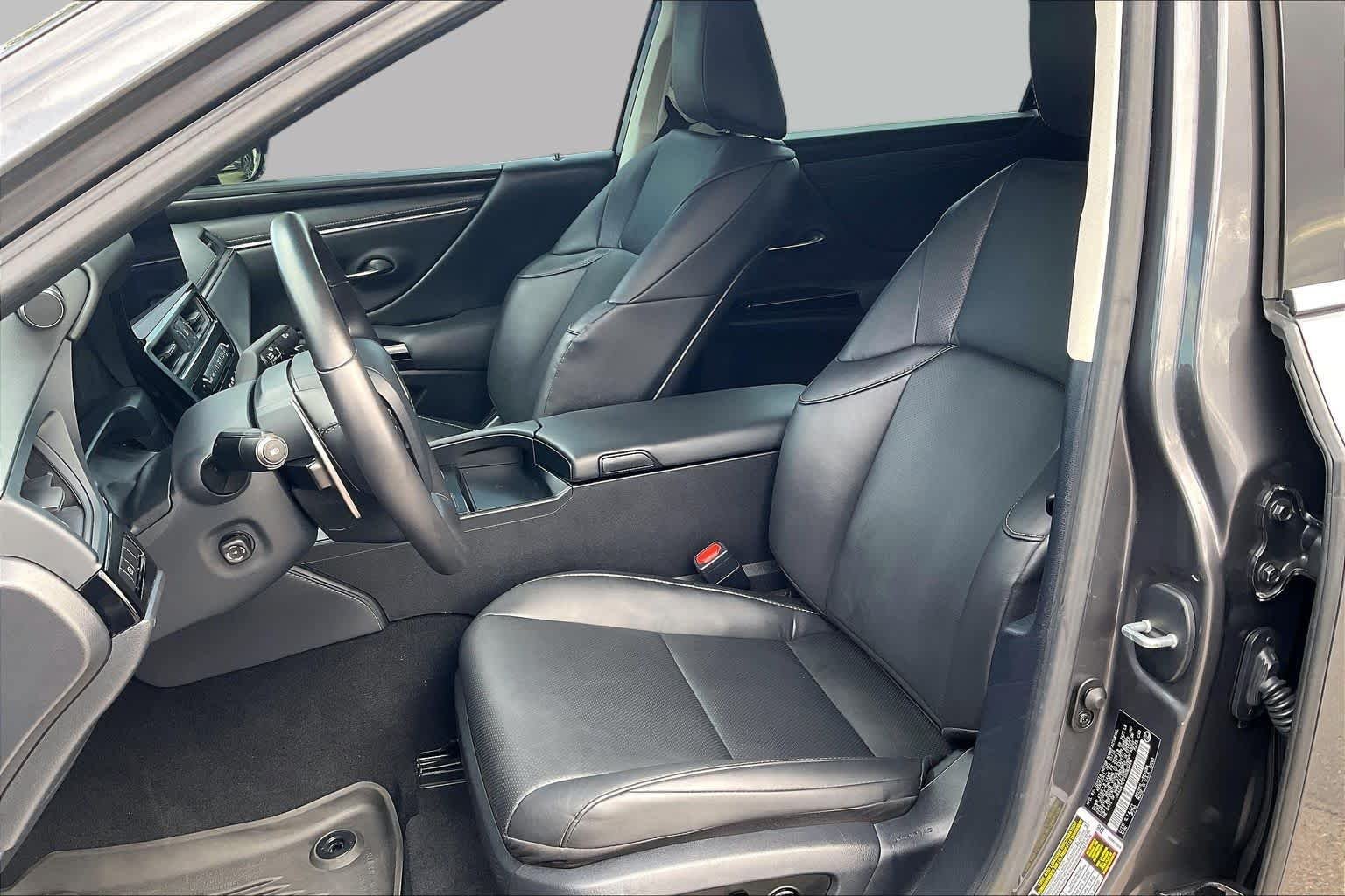 Used 2025 Cloudburst Gray Lexus  image 8