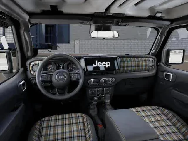 New 2026 Black Clear-Coat Exterior Paint Jeep 85th Anniversary Edition image 10