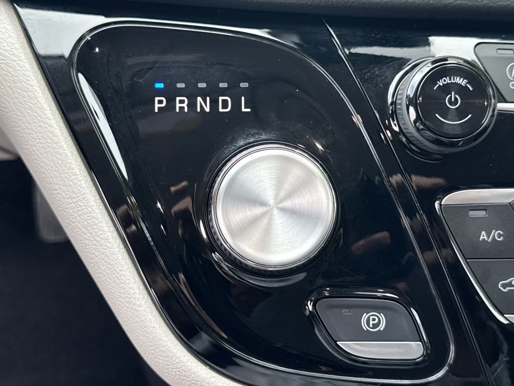 2024 Chrysler Pacifica Touring L - Photo 30