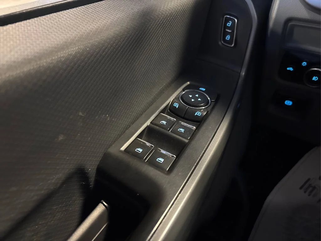 Certified Used 2023 White Ford XLT image 35