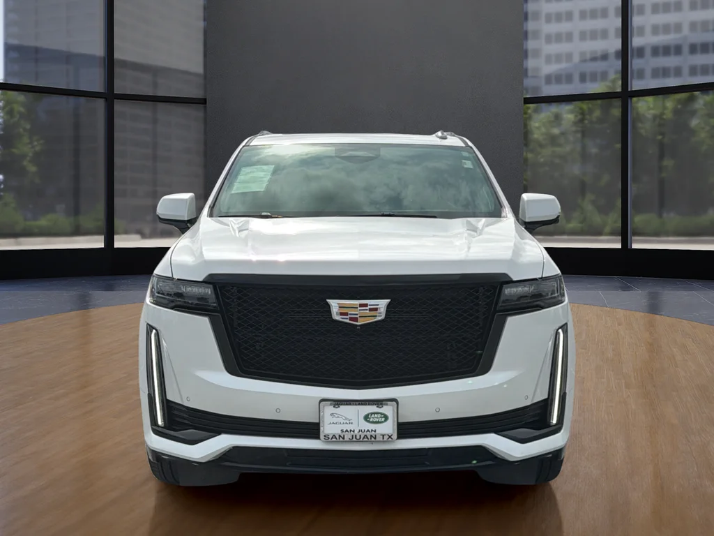 Used 2024 White Cadillac Sport Platinum image 21