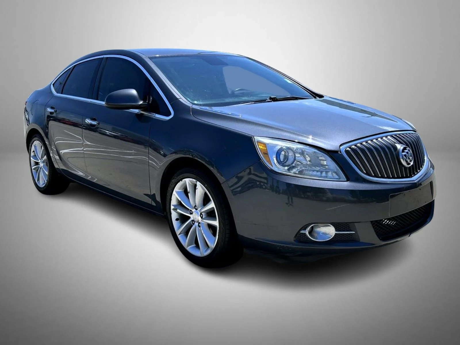Used 2013 Gray Buick Base image 3