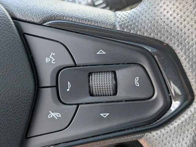 Used 2025 Black Chevrolet LT image 20