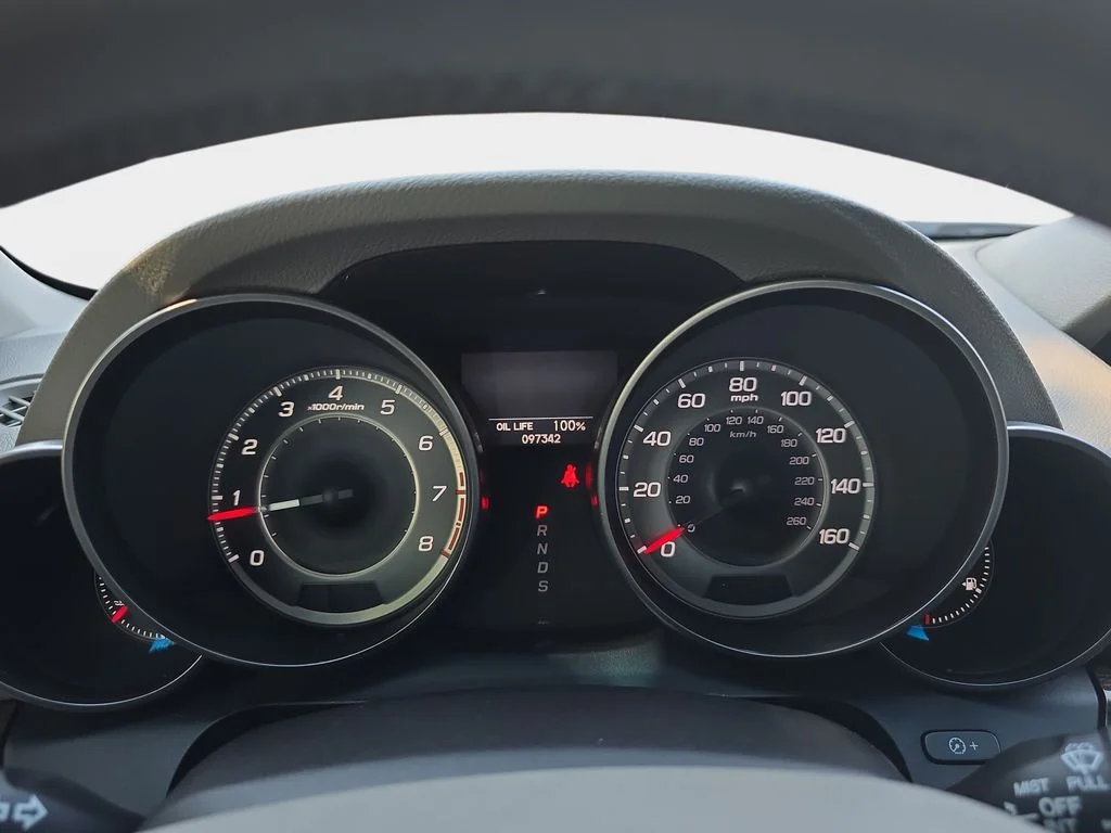 Used 2012  Acura Technology image 18
