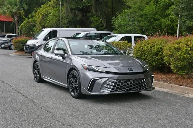 Certified Used 2025 PRECIOUS METAL Toyota  image 6