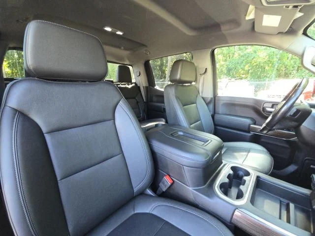 Used 2021 Red Chevrolet LT Trail Boss image 22