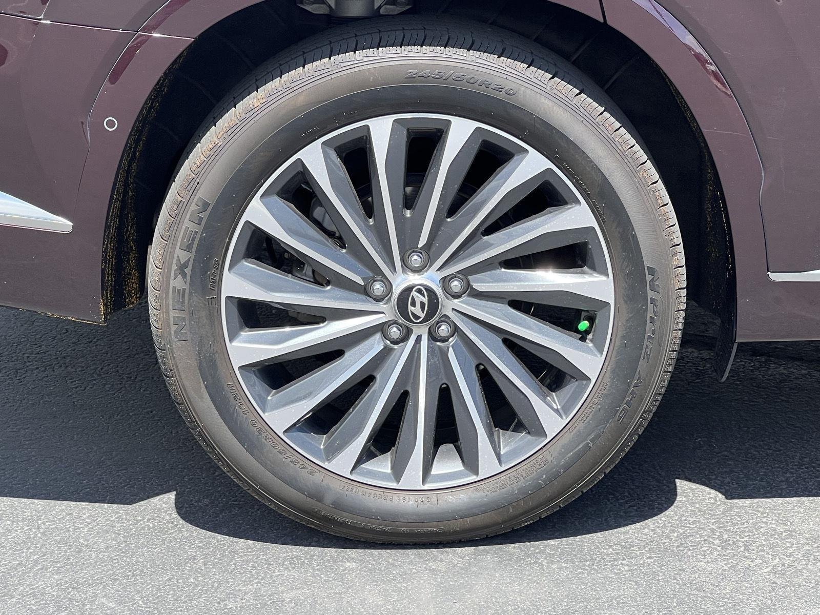 Certified Used 2024 Sierra Burgundy Hyundai Calligraphy image 15