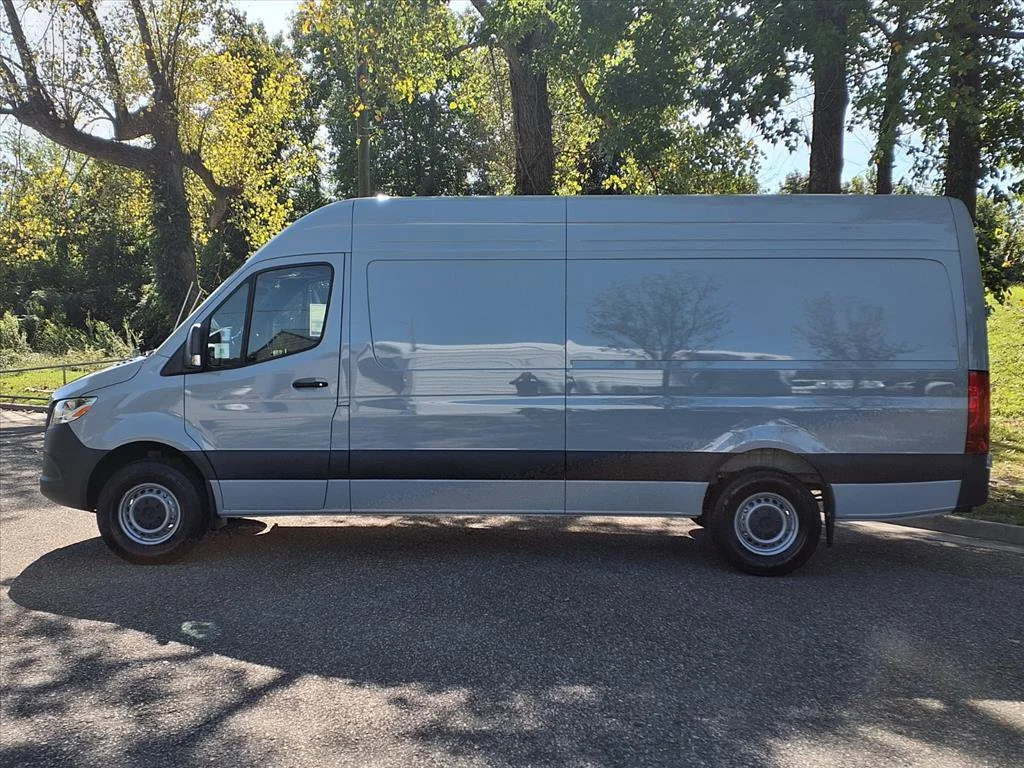 New 2026 Silver Gray Mercedes-Benz  image 29