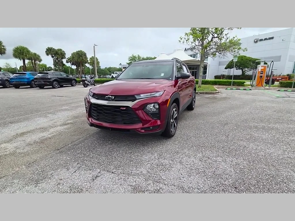 Used 2023 Crimson Metallic Chevrolet RS image 47