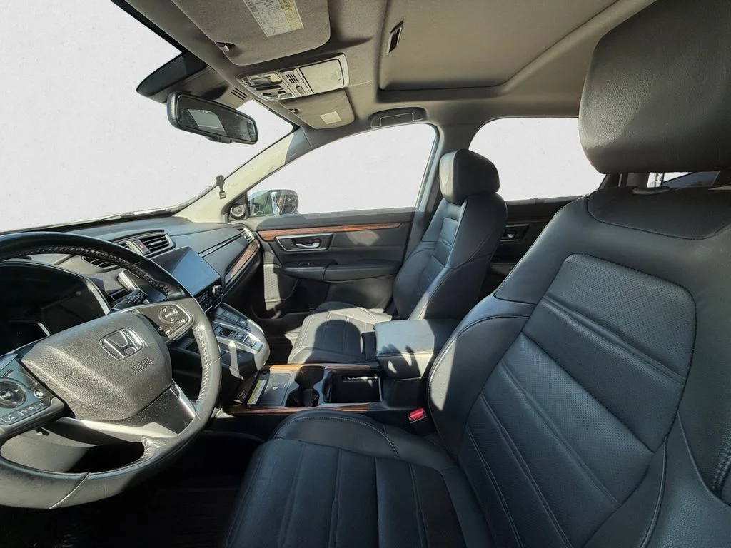 Used 2022 White Honda Touring image 9