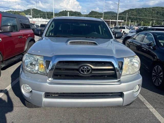 Used 2008 Silver Toyota PreRunner image 17