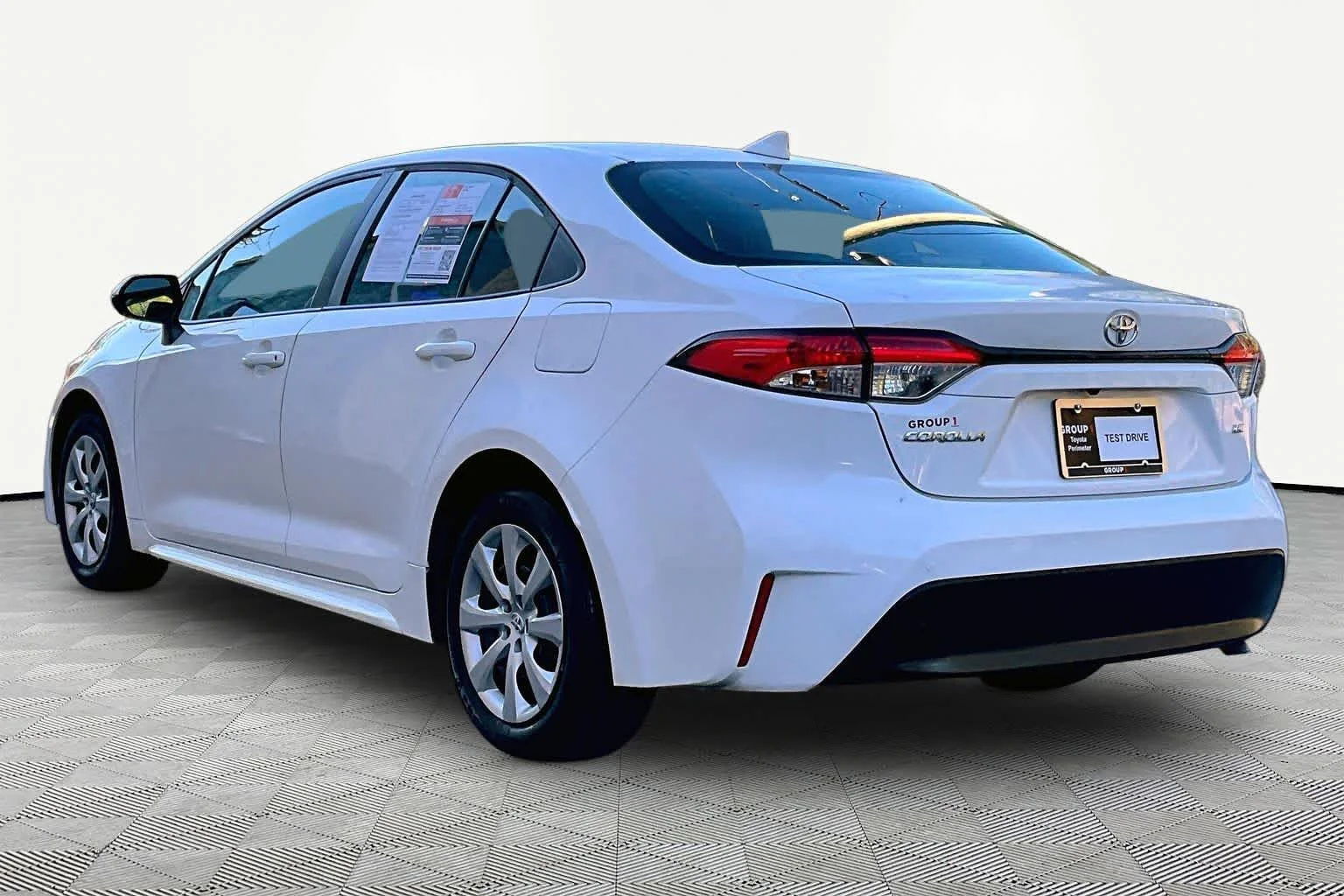 Used 2024 Ice Cap Toyota LE image 12
