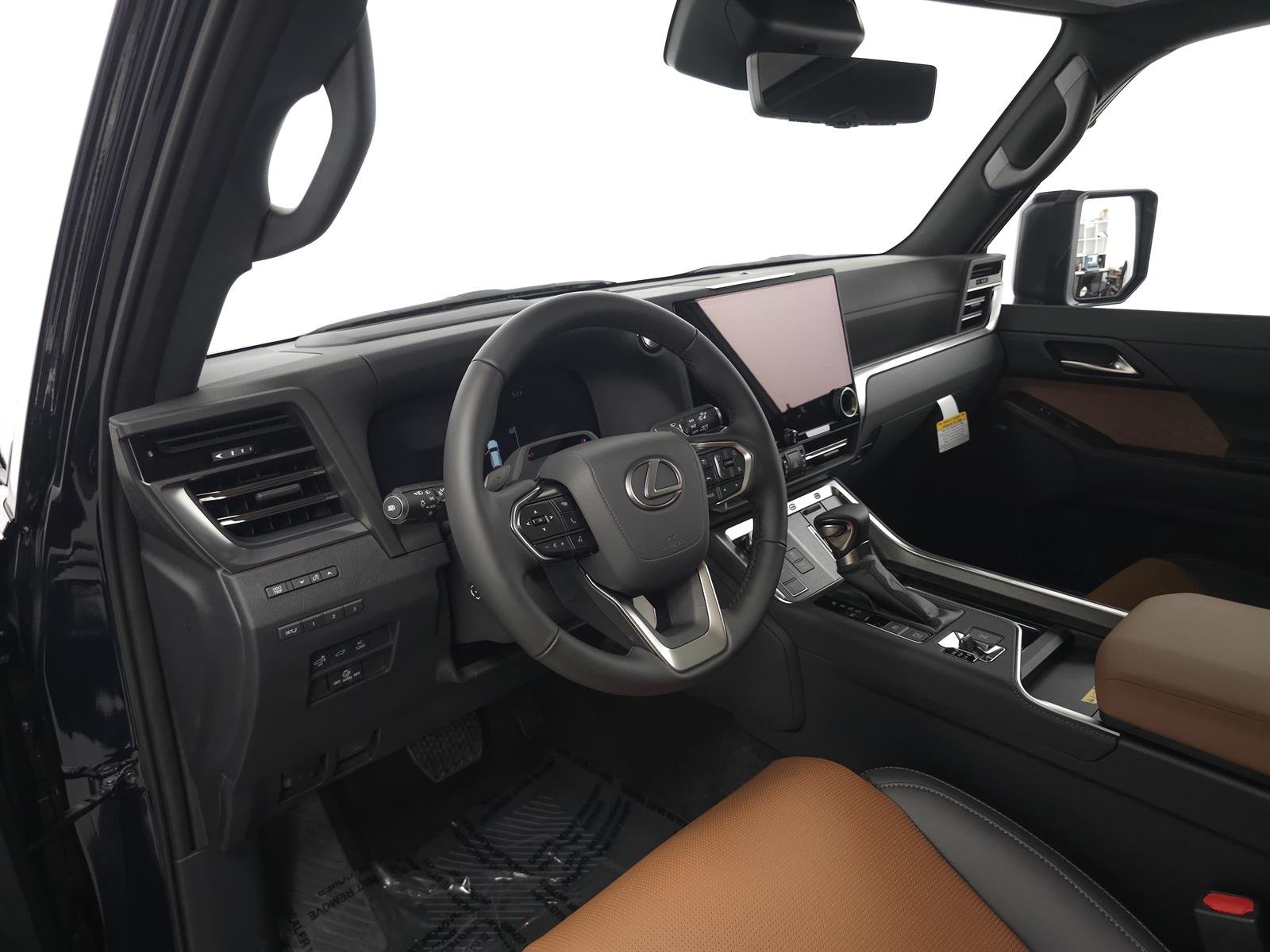 New 2026 Nightfall Mica Lexus  550 LUXURY+ image 5