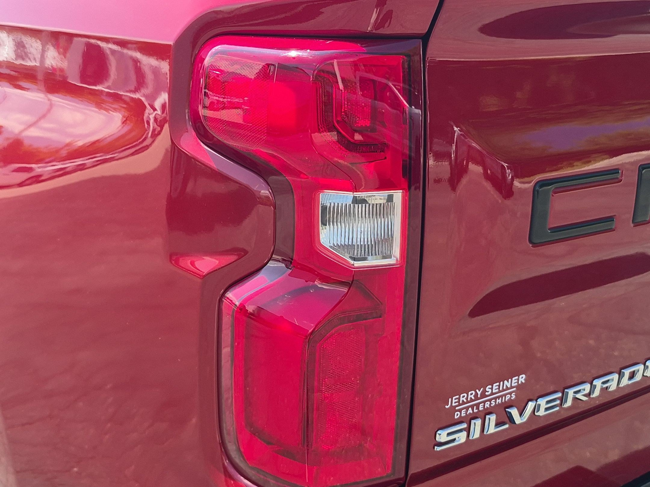 Certified Used 2023 Radiant Red Tintcoat Chevrolet High Country image 11