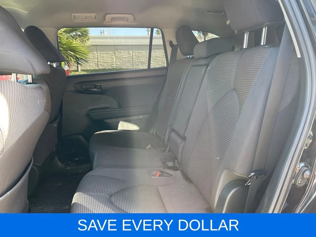 Used 2023 Black Toyota L image 15