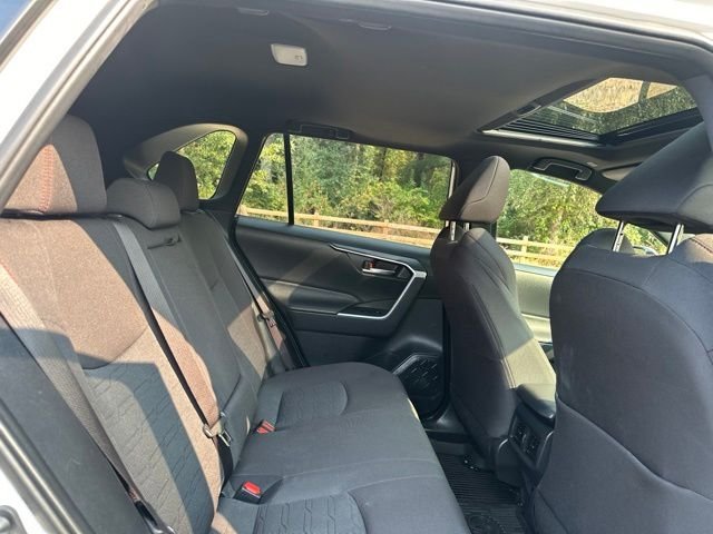 Used 2023 Ice Toyota SE image 20
