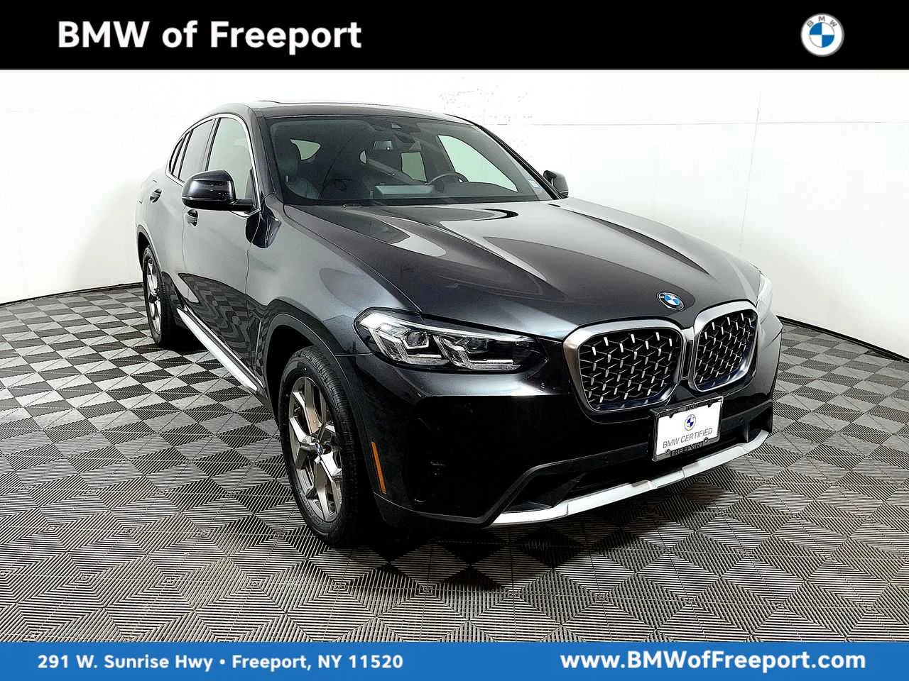2022 BMW X4 xDrive30i's photo