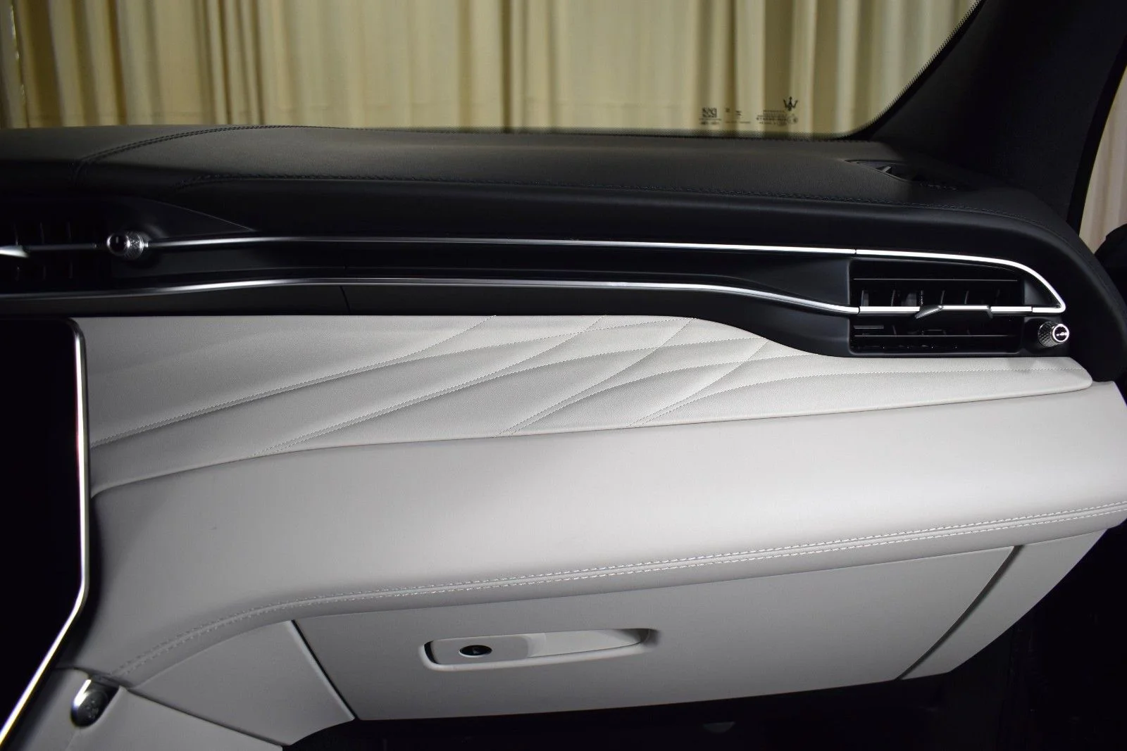 Certified Used 2024 Gray Maserati  image 26