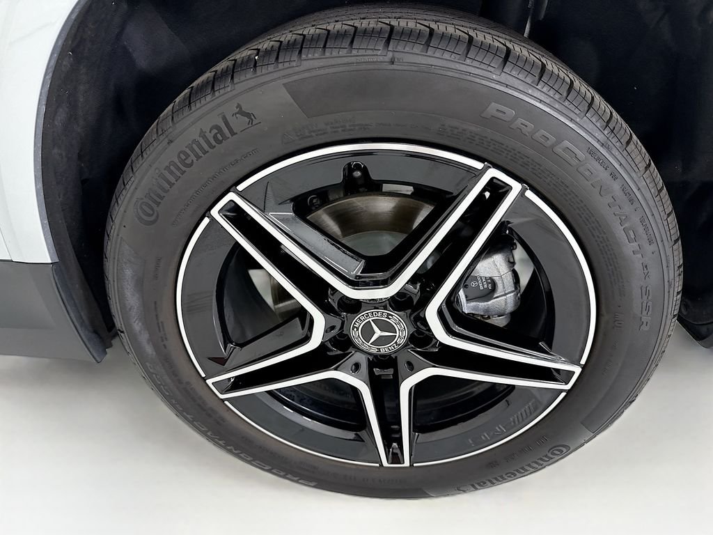 Certified Used 2025 Cirrus Silver Metallic Mercedes-Benz GLA 250 image 30