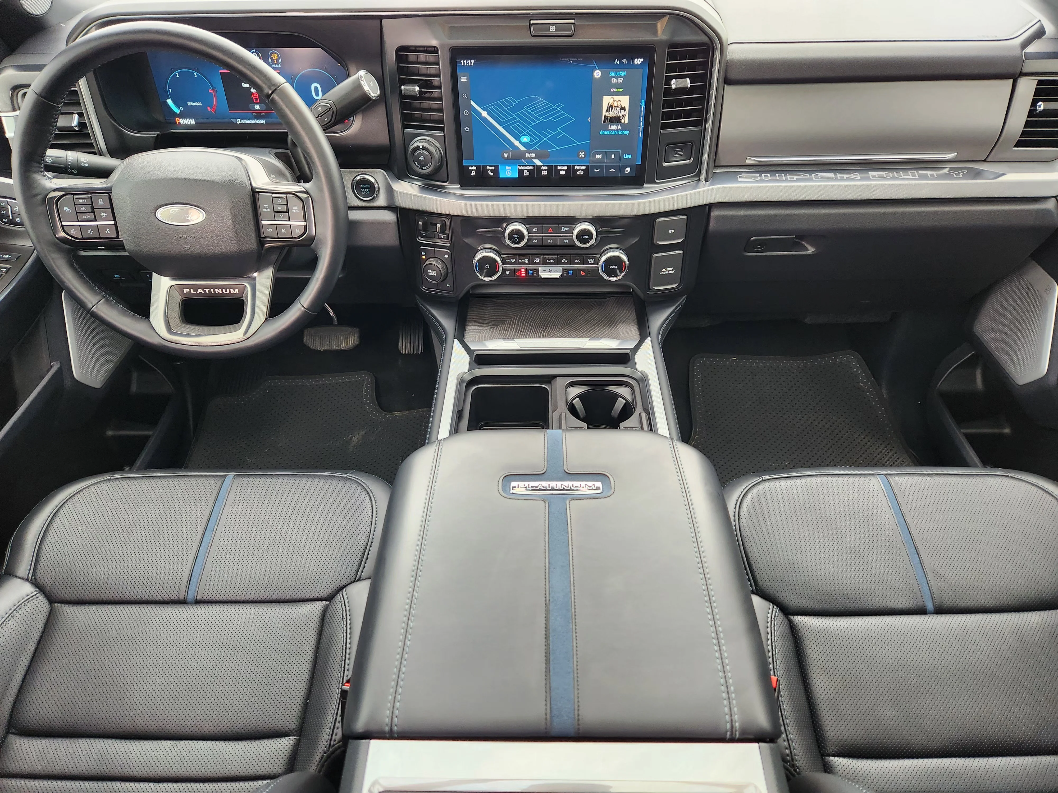 Used 2025  Ford Platinum image 27