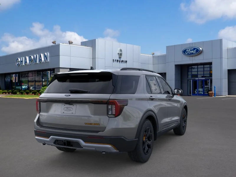 New 2026 Carbonized Gray Metallic Ford Tremor® image 8